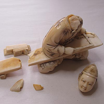 japanese Ivory Carpenter